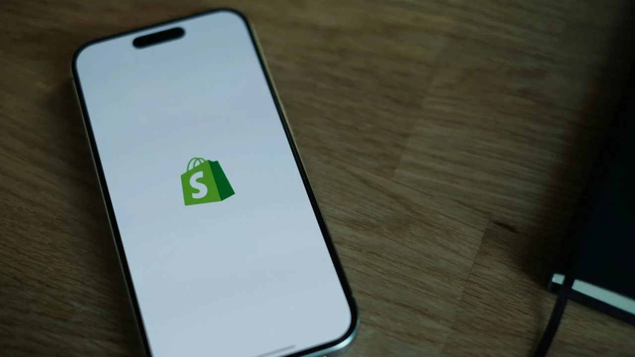 How to Use Shopify to Make Money